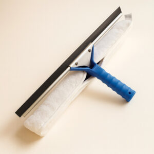 omie___718__conv-5.jpg Combinado limpador lavador de vidros 25cm sem cabo bralimpia