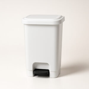 omie___1325__conv.jpg Lixeira pedal branca haste plástico 50l lp