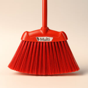 Vassoura multi uso plástica com cabo noviça vermelha 9674c superpro